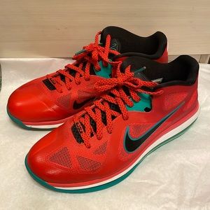 Nike | LeBron 9 Low “Liverpool” Sneakers- 11
